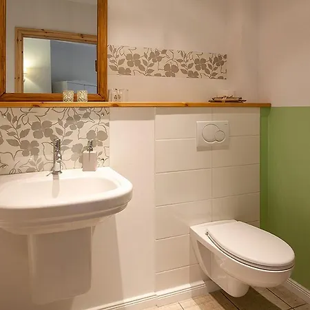 Landhaus Rosenduft * Holzdorf (Schleswig-Holstein)